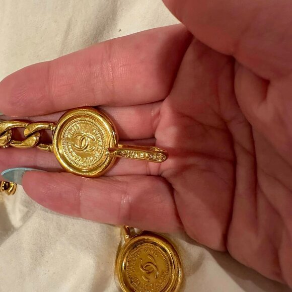 Chanel Vintage Gold Plated Coin Belt - Picture 6 of 13